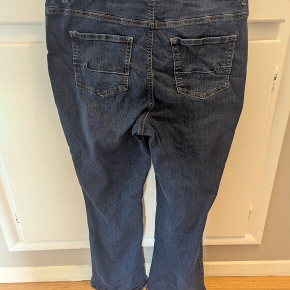 M Jeans by Maurices high rise curvy bootcut - Picture 2 of 4